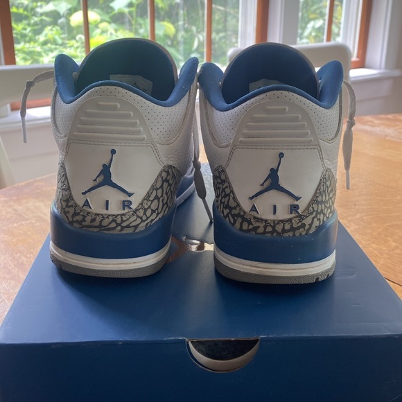 EUC Nike Air Jordan 3 Retro Mens size 8 white/blue/copper - Picture 5 of 12